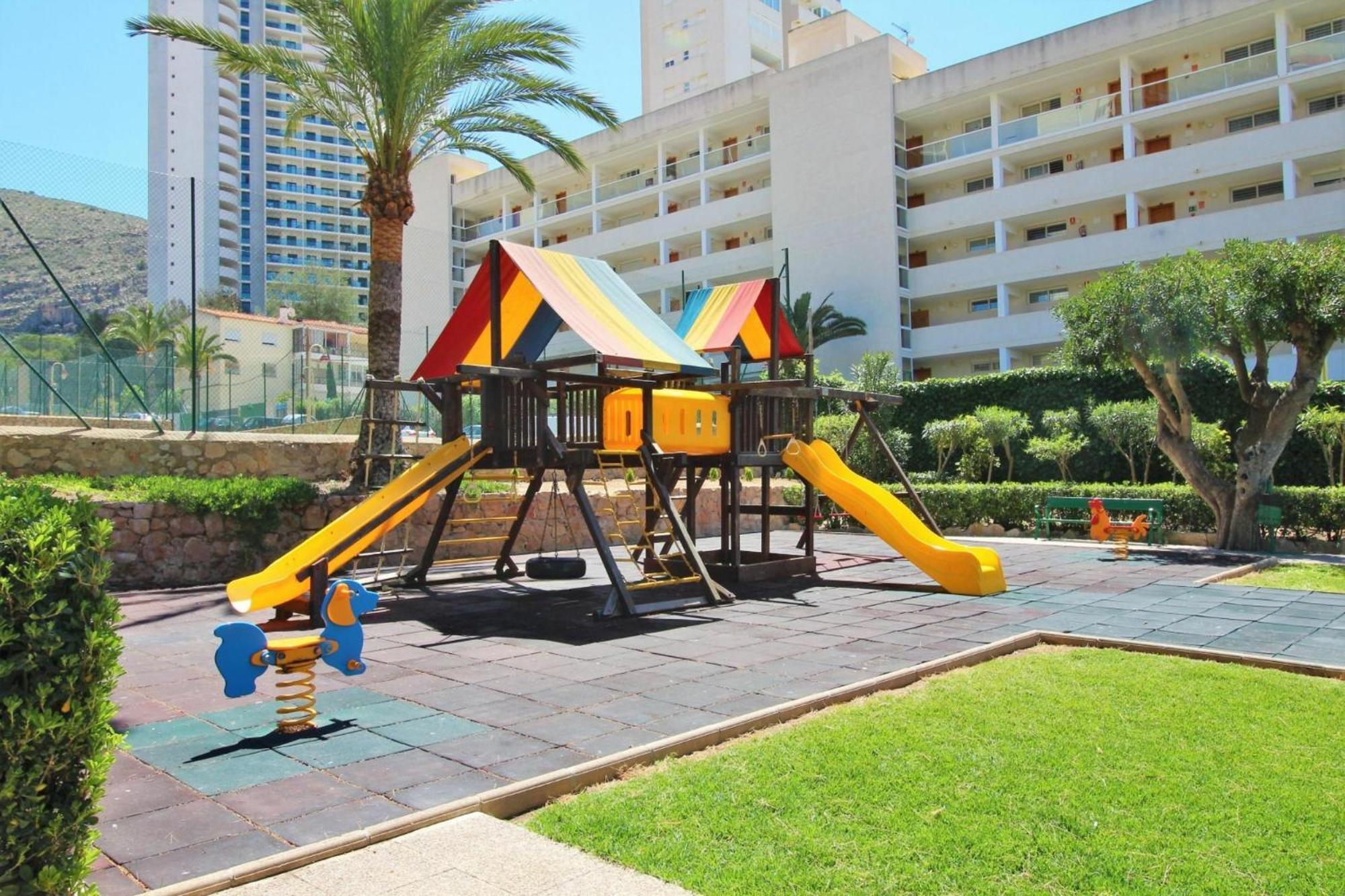 Alco Apartamentos: Playmon Park Бенидорм Экстерьер фото